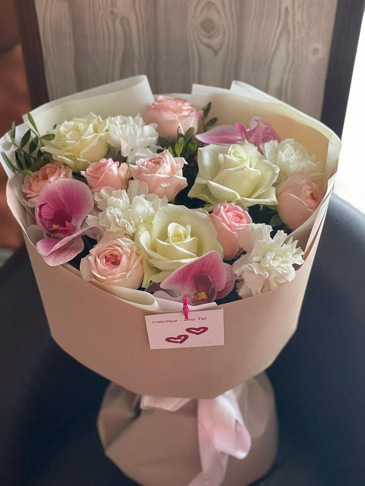 Букет цветов из: Орхидеи, Розы и Гвоздики в Тымовское