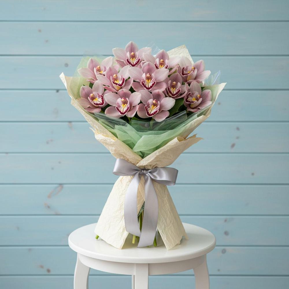 Букет цветов из: Орхидеи и Розы в Тымовское