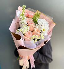 Букет цветов из:  Хризантемы и Розы в Тымовское