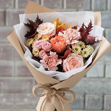 Букет цветов из:  Гвоздики, Хризантемы и Розы в Тымовское