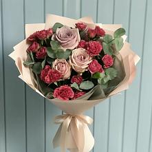Букет цветов из:  Гвоздики и Розы в Тымовское