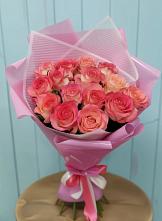 Букет 15 Розовых роз Равель в Тымовское