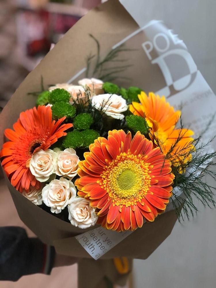Букет цветов из: Герберы, Хризантемы и Розы в Тымовское