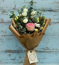 Букет цветов из:  Розы и Лизиантусы в Тымовское