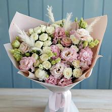 Букет цветов из:  Альстромерии и Розы в Тымовское