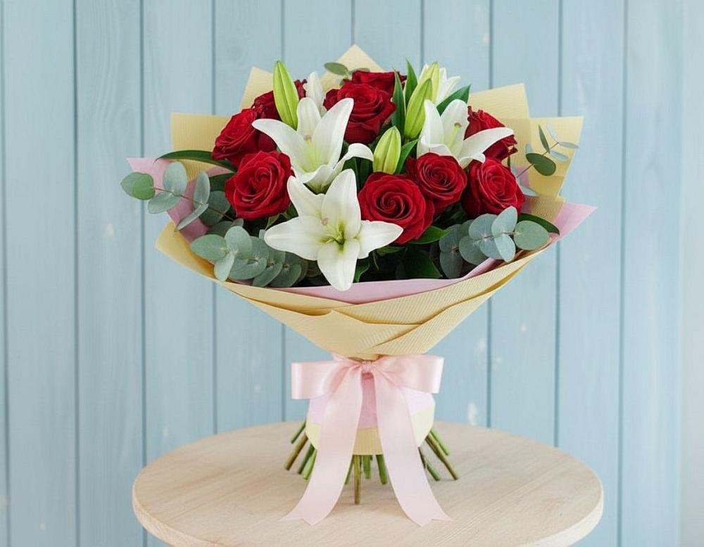 Букет цветов из: Лилии и Розы в Тымовское